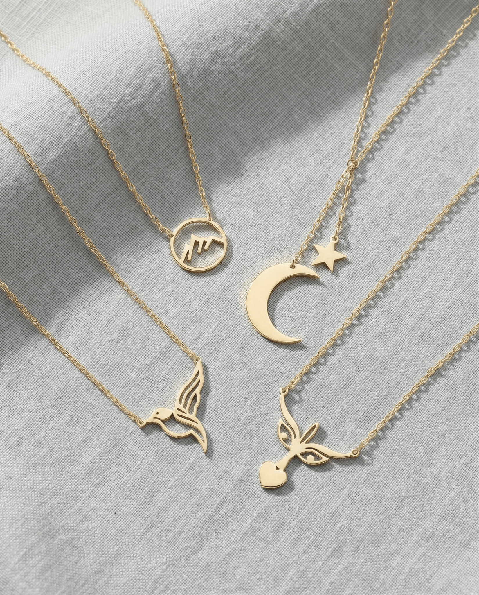 Lantisor aur cu pandativ - Artor