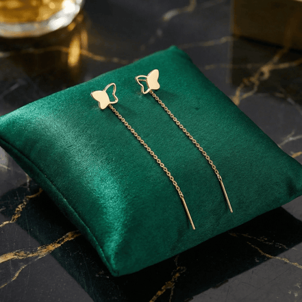 Cercei Threader Aur 14K cu Fluture în Profil – Eleganță în Zbor