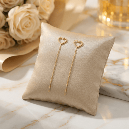 Cercei Threader Aur 14K cu Inimă Contur (Outline) – Design Minimalist