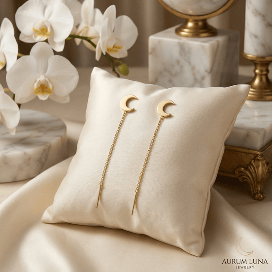 Cercei Threader Aur 14K cu Semilună și Lănțișor – Mister Feminin