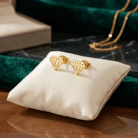 Cercei Stud din Aur 14K Model Diamant – Geometrie Regală