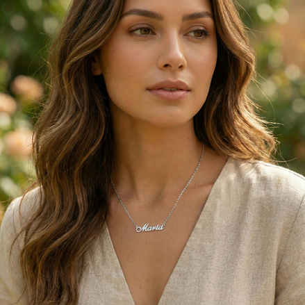 Detaliu colier dama personalizat Maria argintiu