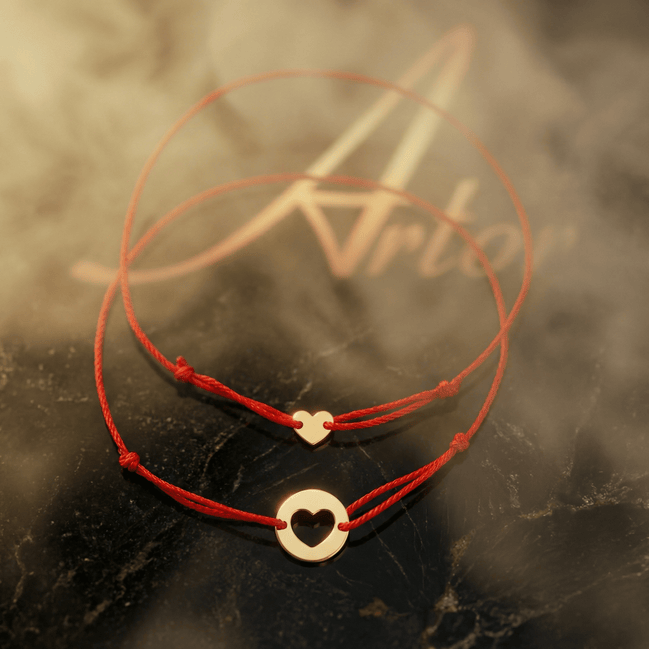 Set 2 Brățări Aur 14K cu Șnur și Inimi – Simbolul Conexiunii cu Garanție și Cutie Cadou