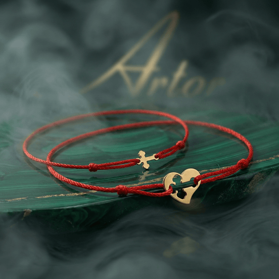 Set 2 Brățări Aur 14K cu Șnur și Cruce Stilizată – Simbolul Credinței cu Garanție și Cutie Cadou