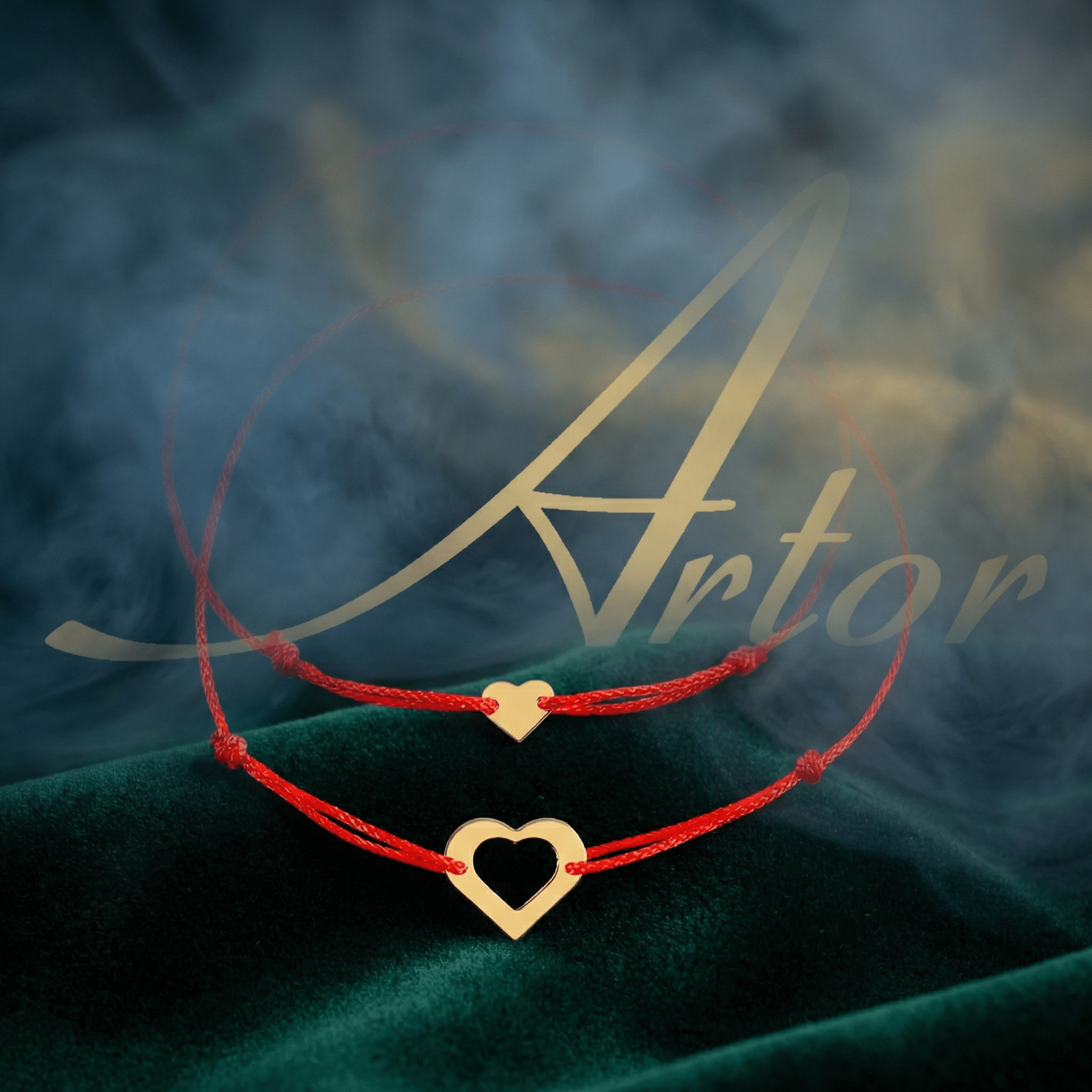 Set 2 Brățări Aur 14K cu Șnur și Inimi Contur – Simbolul Conexiunii și Iubirii