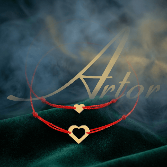 Set 2 Brățări Aur 14K cu Șnur și Inimi Contur – Simbolul Conexiunii și Iubirii