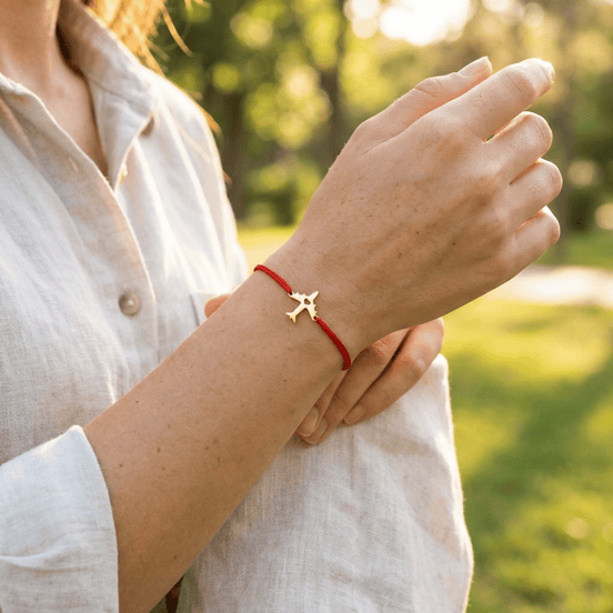 Brățară Aur 14K cu Șnur, Avion și Inimă – Cadou Simbolul Călătoriilor cu Garanție