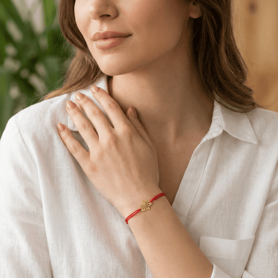 Brățară Aur 14K cu Șnur și Mâna lui Hamsa – Simbolul Protecției cu Garanție și Cutie Cadou