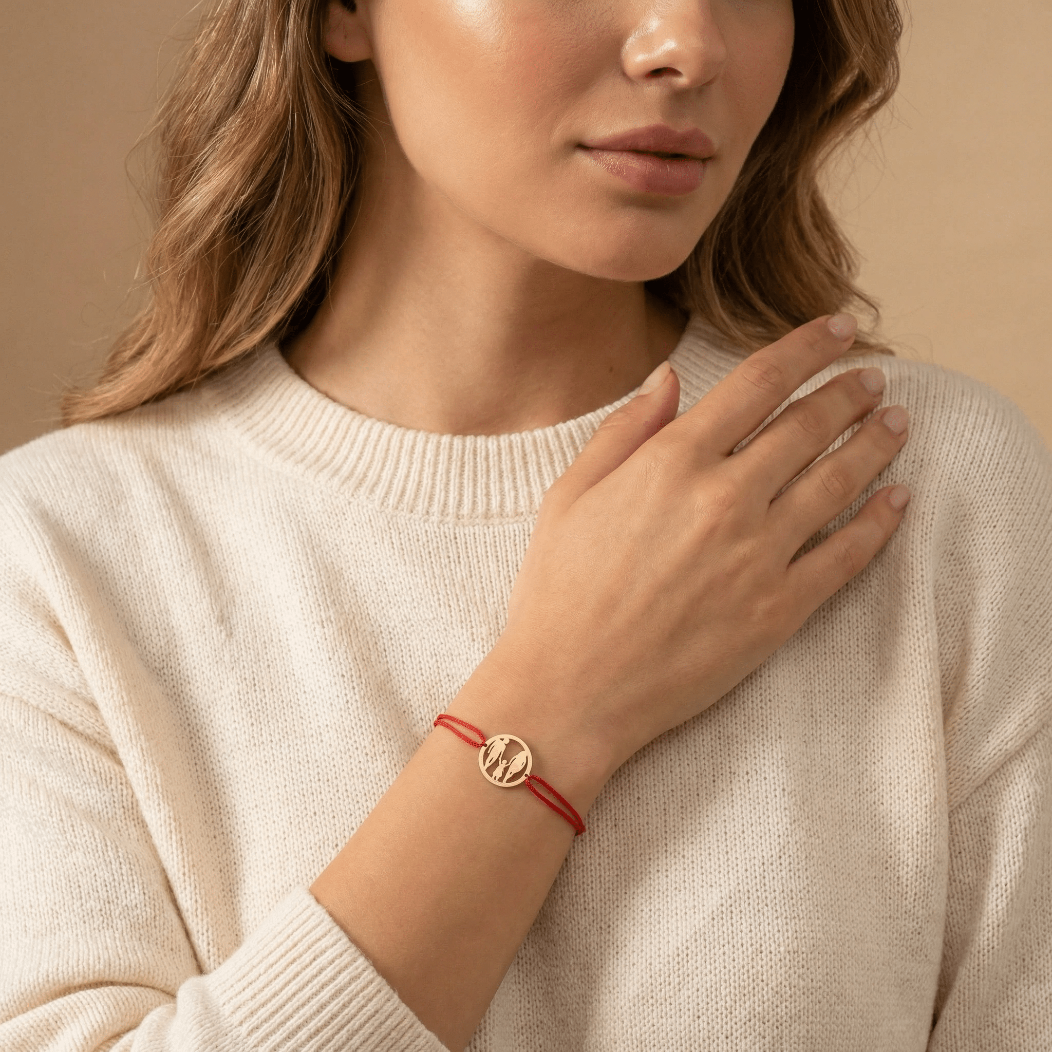 Brățară Aur 14K cu Șnur și Bănuț Familie cu o Fetiță – Simbolul Iubirii cu Garanție și Cutie Cadou