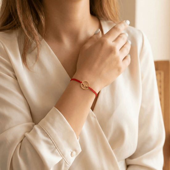 Brățară Aur 14K cu Șnur și Bănuț Munte – Simbolul Aventurii cu Garanție și Cutie Cadou