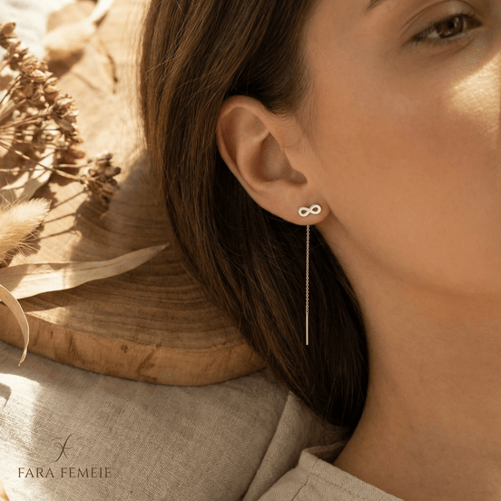 Cercei Aur 14K Lungi cu Lanț și Simbol Infinit – Design Modern Threader