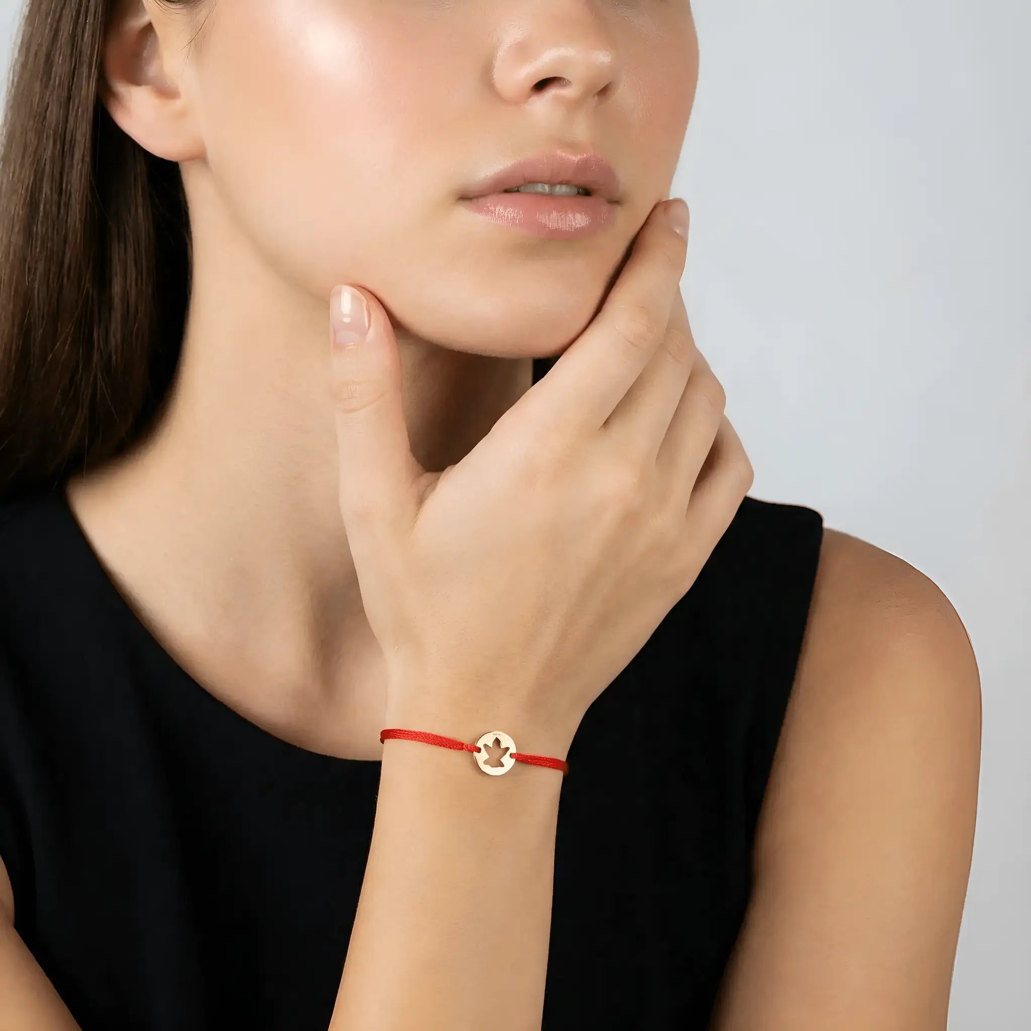 Brățară Aur 14K cu Șnur și Bănuț Îngeraș – Bijuterie Personalizată pentru Copii și Adulți