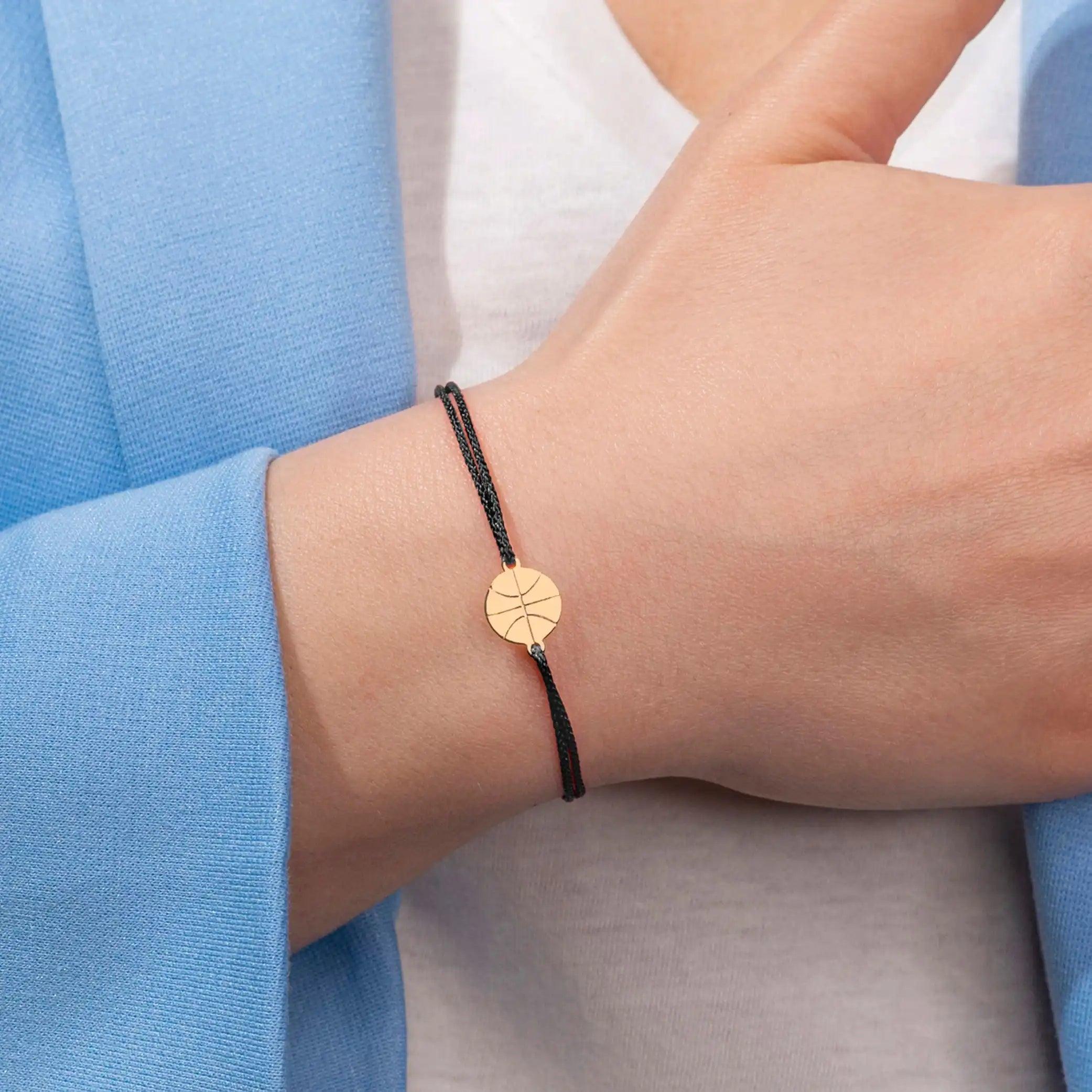 Brățară Aur 14K cu Șnur și Minge de Baschet – Cadou pentru Sportivi cu Garanție