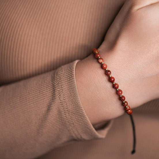 Brățară Reglabilă cu 10 Bile de Aur și Cristale Maro