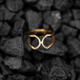 Inel aur 14K minimalist art-nouveau — vedere laterală bucle 10.5 mm