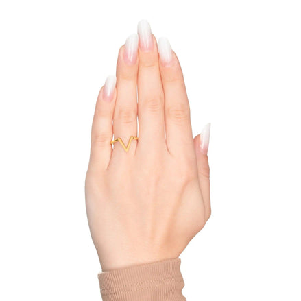 Inel aur 14K cu element V chevron pe verigă subțire — vedere de sus