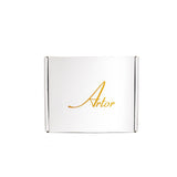 Cutie cadou Artor cu logo auriu caligrafic, ambalaj inclus pentru lănțișorul Sofia argint rodiat