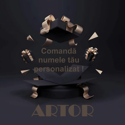 Lănțișor argint 925 rodiat la comandă cu numele tău - reprezentare grafică cutie cadou neagră cu logo Artor pentru produs personalizabil